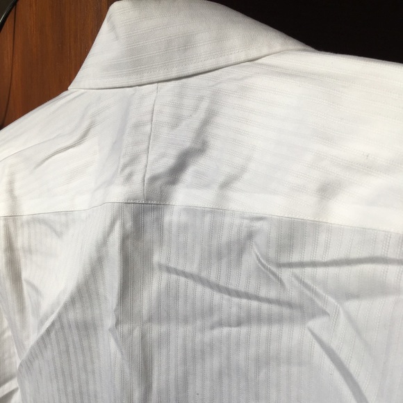Hudson’s Bay Men’s dress shirt - Picture 4 of 7